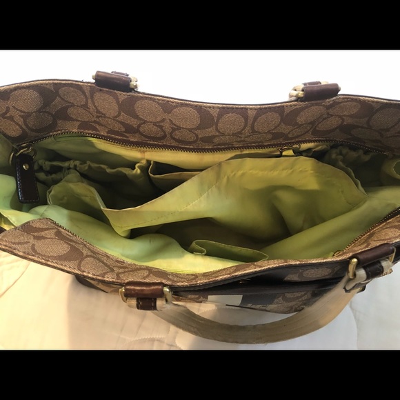 Coach diaper bag - Picture 5 of 5
